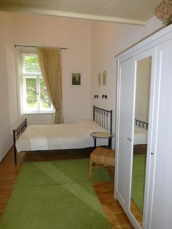 Apartment Sadova Karlsbad Zimmer foto